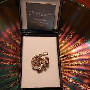 Epiphany Twirl Brooch